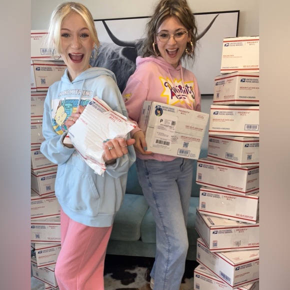 Meet your Posher,Anndrea - Picture 5 of 15